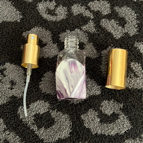 Marbled Diamond Essential Oil/Perfume Bottle 60 ML - Picture 2 of 5